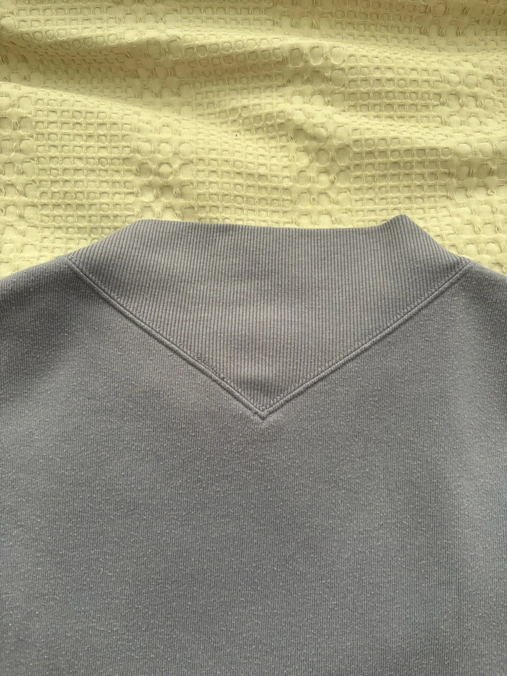 Alo Accolade Pullover Crewneck Sweater in Purple